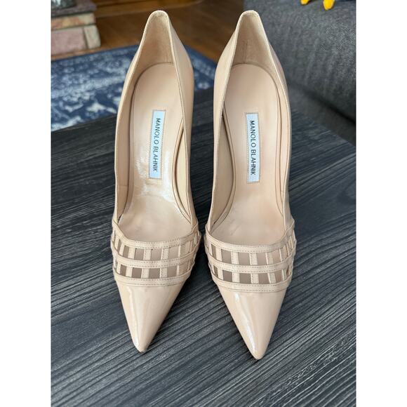 Manolo Blahnik Shoes - NWT Manolo Blahnik Nude Patent Leather Lattice-Style Cutout Stiletto Heels Sz.39